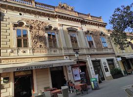 19 Bar & Shop