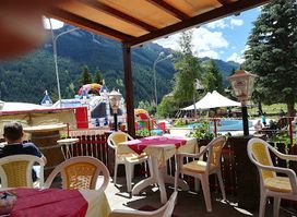 Bar Stube Minigolf Panorama