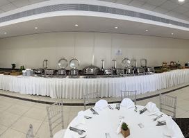 The Club Restaurant & Cafe