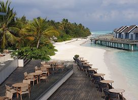 Pool bar