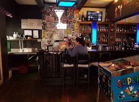 Insert Coin Bar - Providencia