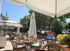 Garden Grill and Bar