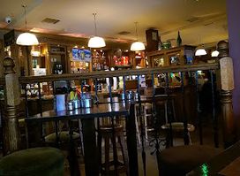 Silver Key Bar & Restaurant