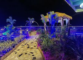 Hi-Sun Sky Bar