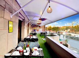 Distil Bar