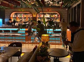 Artois Cadde - Cocktail Bar & Chef Restaurant