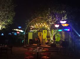 Colourful Bar & Restaurant