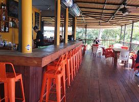 Lula's Burger Bar & Grill