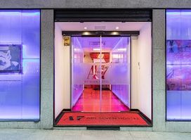 ArtSeven Hostel