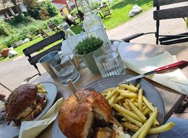 Mandl Food & Bar