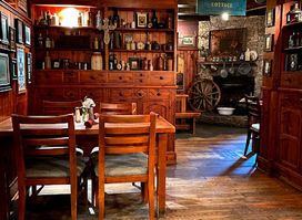 Kilkenny's Irish Pub