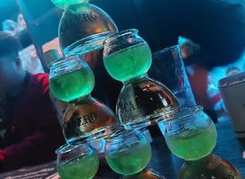 BAR 鬱 -utu-
