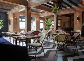 FORÁ - Restaurant & Bar