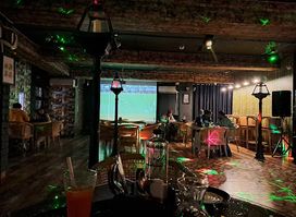 High Five: Barrel and Reserves - Club & Lounge in Bhopal