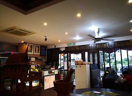 WYWY RESTAURANT