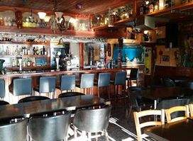 Moon Pub