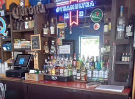 La Es-k-ina Sports Bar & Grill