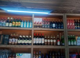 All seasons bar
