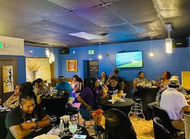 Who Know’z Restaurant & Lounge