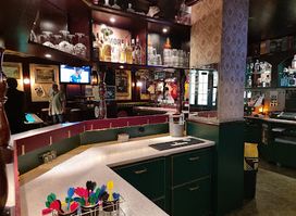 Central Pub