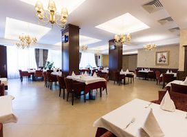 Wing Club Restaurant
