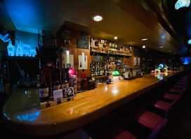 BAR 白馬舘