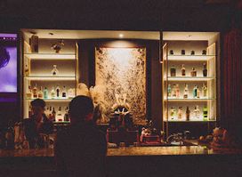 Hisoka Bar