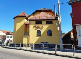 Aristocrat Society Club