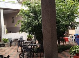 Jemare Bar and restaurant