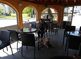CAFFE-BAR PUTNIKU - VL. VALENTINA KUNŠT, TUHELJ 30.