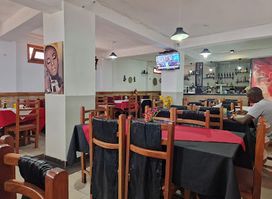 Restaurante bar Oputu（西餐厅）