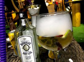 Casa dos Amigos Lounge Bar