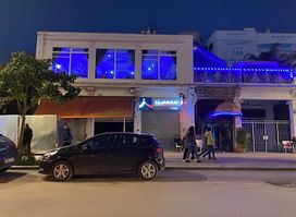 Mama's night club