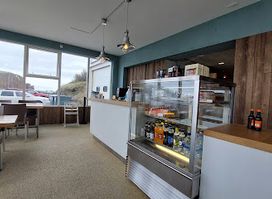 Harbour café