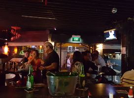 Blueberry Hill Pub & Cafe