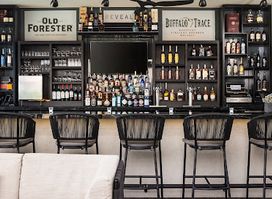REVEAL Rooftop Bar and Lounge