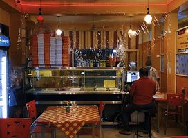 Chamin Restaurant and Open Bar
