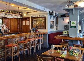 Rafter's Gastro Pub & Accommodation