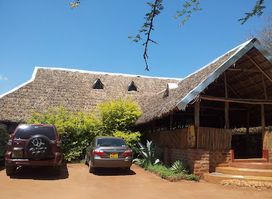 Caves Inn (Ngunga Sya Nthi Inn), Café Restaurant & Lodgings: Kabati, Kitui West Sub County