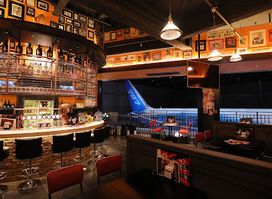 The Pike Brewing Restaurant & Craft Beer Bar Chubu Centrair International Airport Flight of Dreams