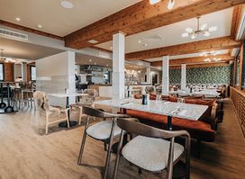 Alpensand Panoramic Restaurant & Social Club