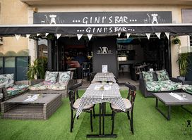 Gini's Bar
