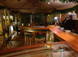 gerhard's café monaco