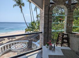 Mira Olas Beach Bar - Playa Casique, Contadora