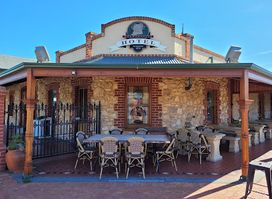 The Normanville Hotel