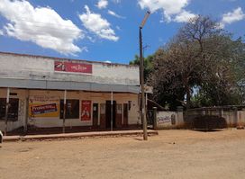 Lions Den Bar