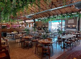 Harbour House - Restaurant, Bar & Terrace