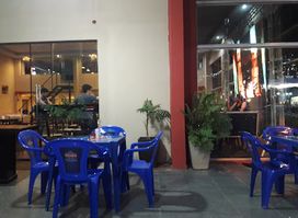 Cavas Resto Bar