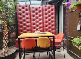 Lobby Lounge Bar