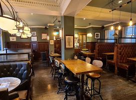The Astronomer, EC1
